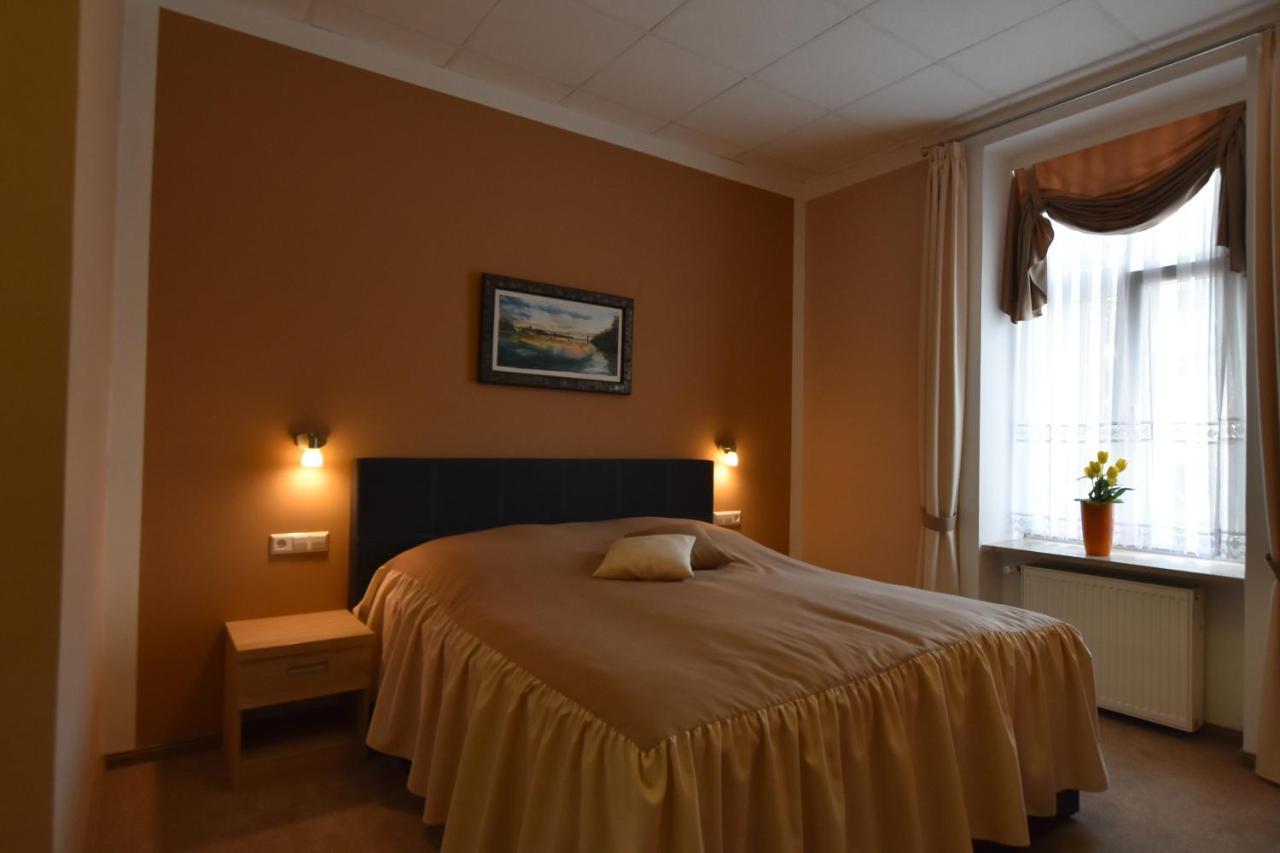 Apartments And Rooms Kod Eli Ravna Gora Exterior foto